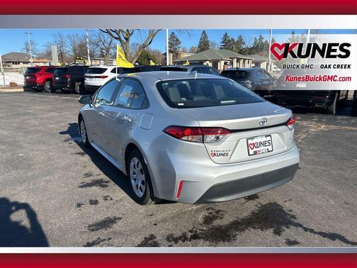 Classic Silver Metallic 2025 Toyota Corolla LE