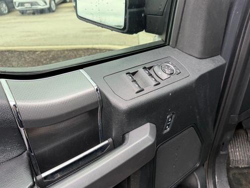 Gray 2016 Ford F-150 XLT