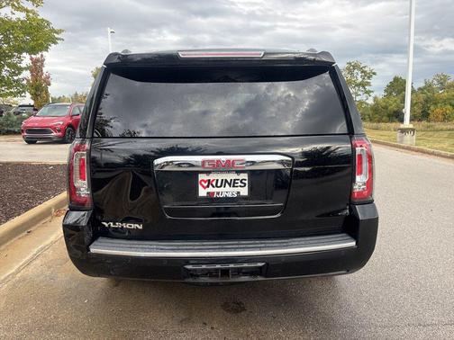 2015 GMC Yukon SLT