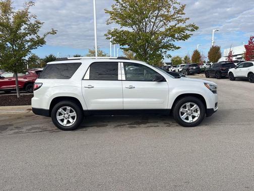 2016 GMC Acadia SLE-2