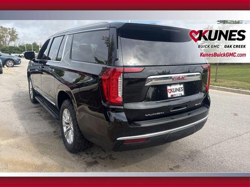 2024 GMC Yukon XL SLT
