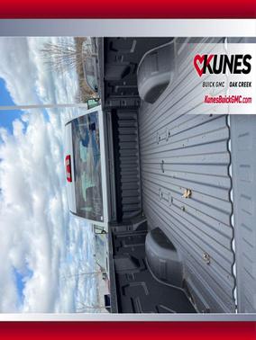 Summit White 2026 GMC Sierra 2500 Pro