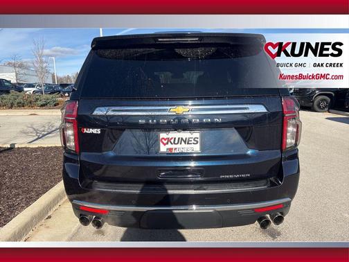 2023 Chevrolet Suburban Premier