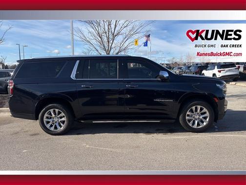2023 Chevrolet Suburban Premier