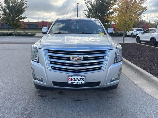 2016 Cadillac Escalade Platinum