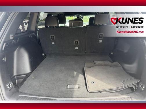Baltic Gray Metallic Clearcoat 2022 Jeep Grand Cherokee Altitude