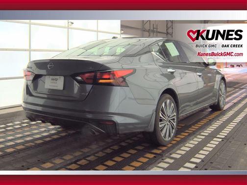 2024 Nissan Altima 2.5 SL