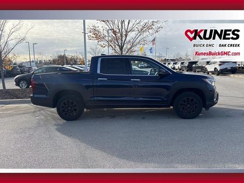 2022 Honda Ridgeline Black