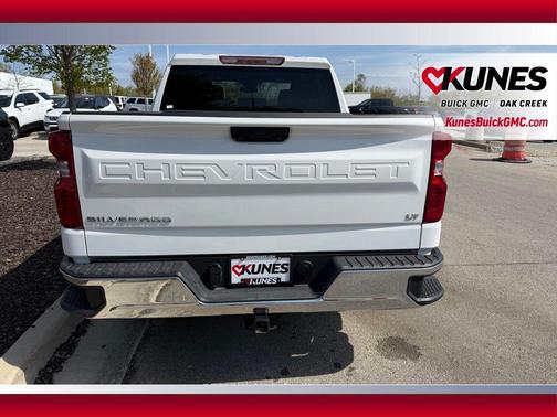 Summit White 2025 Chevrolet Silverado 1500 LT