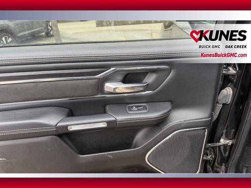 2024 RAM 1500 Laramie