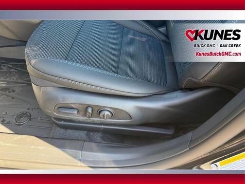 Ebony Twilight Metallic 2026 Buick Envista Preferred FWD