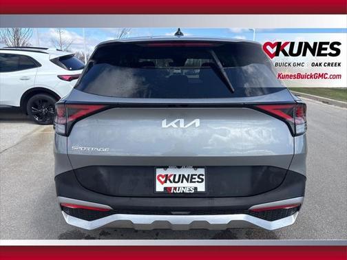 2024 Kia Sportage LX