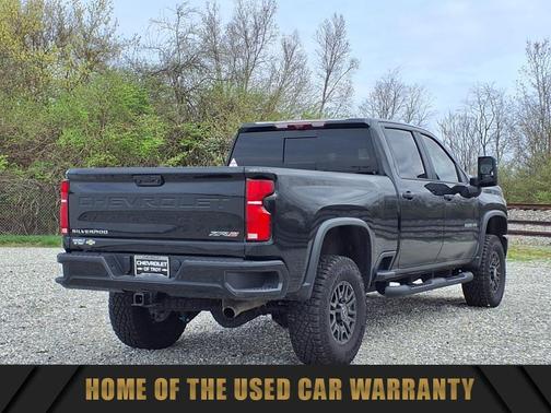 2025 Chevrolet Silverado 2500 4WD Crew Cab Standard Bed ZR2