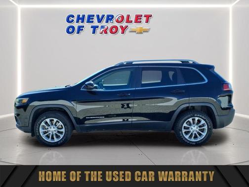 Diamond Black Crystal Pearlcoat 2019 Jeep Cherokee Latitude