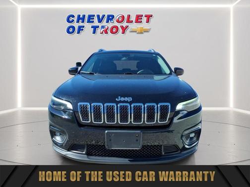 Diamond Black Crystal Pearlcoat 2019 Jeep Cherokee Latitude