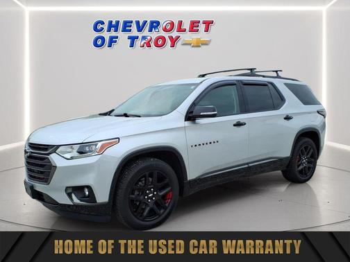 Silver Ice Metallic 2019 Chevrolet Traverse Premier