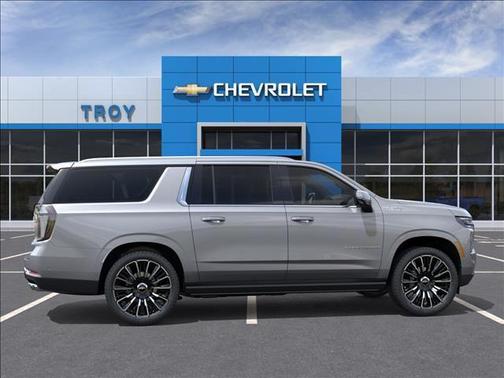 Sterling Gray Metallic 2026 Chevrolet Suburban High Country, 4WD