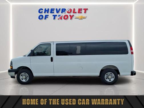 Summit White 2025 Chevrolet Express 3500 RWD 3500 Extended Wheelbase LT