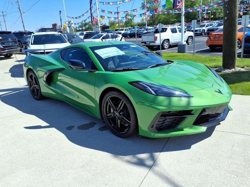 Roswell Green Metallic 2026 Chevrolet Corvette Stingray w/2LT