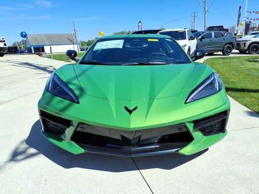 Roswell Green Metallic 2026 Chevrolet Corvette Stingray w/2LT