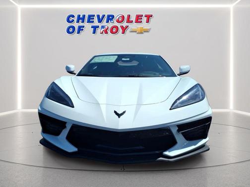 Arctic White 2026 Chevrolet Corvette Stingray w/2LT