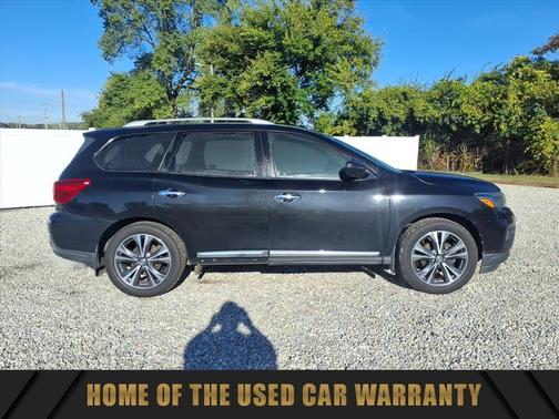 2017 Nissan Pathfinder Platinum