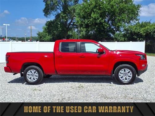 2024 Nissan Frontier SV