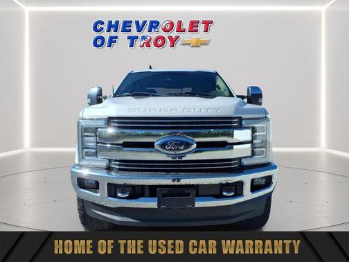 White Platinum Metallic Tri-Coat 2019 Ford F-250 Lariat