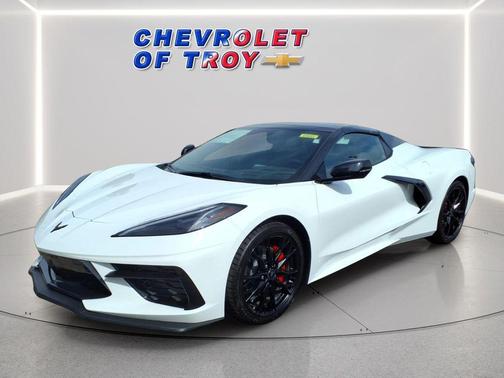 Arctic White 2026 Chevrolet Corvette Stingray w/2LT