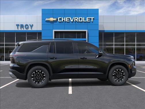 Mosaic Black Metallic 2026 Chevrolet Traverse AWD Z71