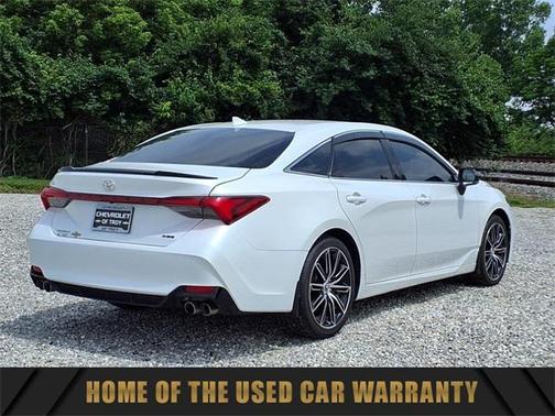 2019 Toyota Avalon XLE