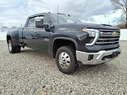 2024 Chevrolet Silverado 3500 LTZ