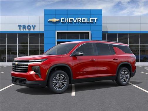 Radiant Red Tintcoat 2026 Chevrolet Traverse LT