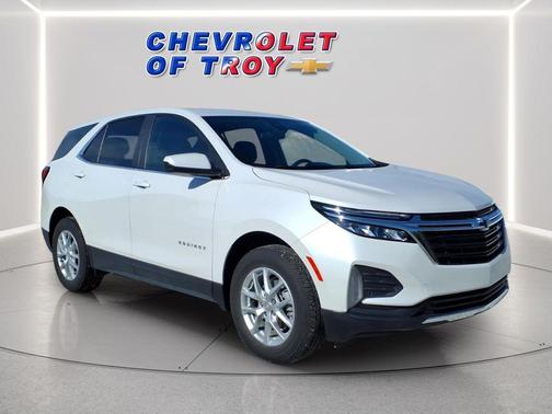 Iridescent Pearl Tricoat 2023 Chevrolet Equinox 1LT