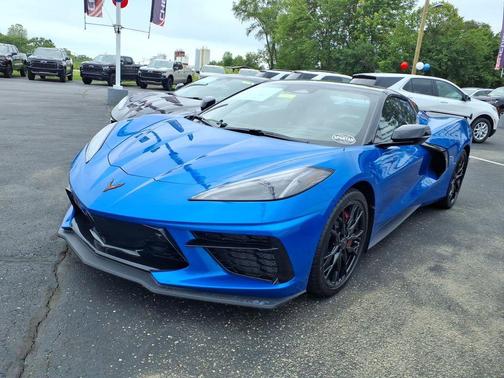 Riptide Blue Metallic 2026 Chevrolet Corvette Stingray w/2LT