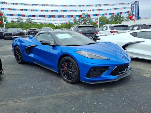 Riptide Blue Metallic 2026 Chevrolet Corvette Stingray w/2LT