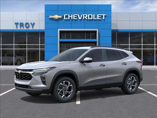 Sterling Gray Metallic 2026 Chevrolet Trax LT