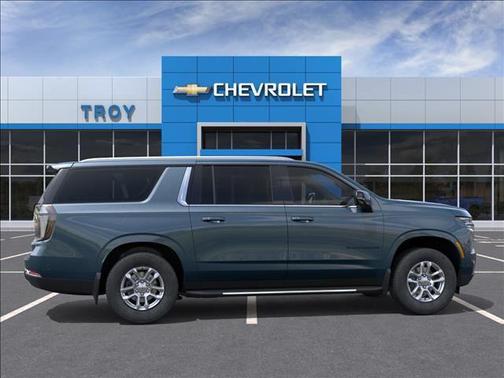 Lakeshore Blue Metallic 2026 Chevrolet Suburban LT
