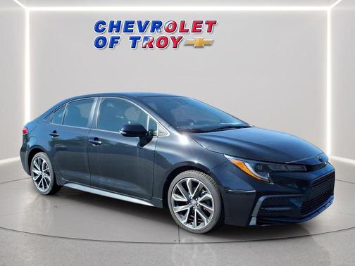 Black Sand Pearl 2022 Toyota Corolla SE