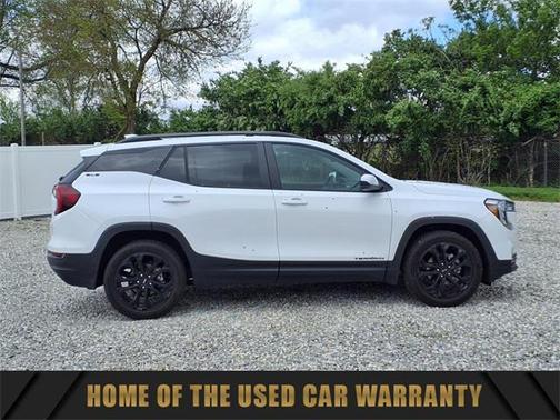 2022 GMC Terrain SLE