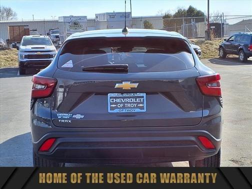 2025 Chevrolet Trax LS
