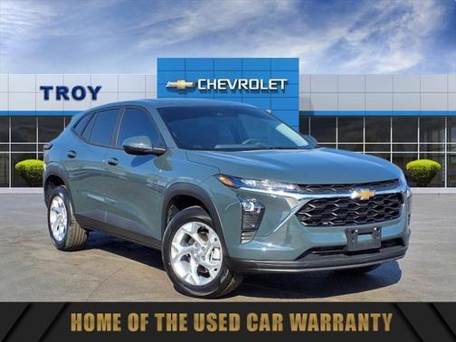 2025 Chevrolet Trax LS