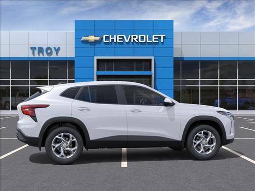 Summit White 2026 Chevrolet Trax LS