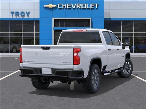 Summit White 2026 Chevrolet Silverado 2500 Custom