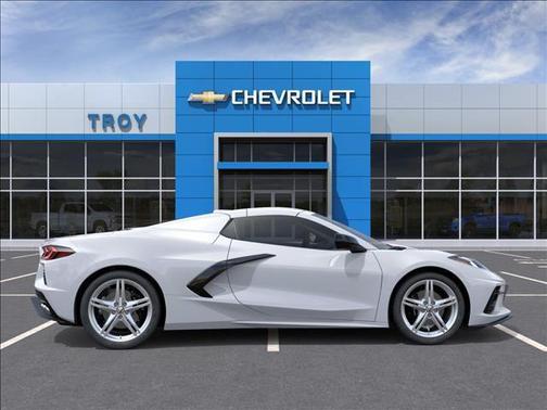 Arctic White 2026 Chevrolet Corvette Stingray w/1LT