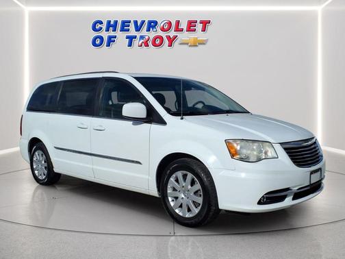Bright White Clearcoat 2014 Chrysler Town & Country Touring