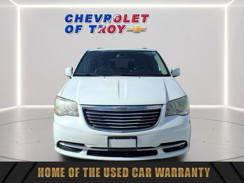 Bright White Clearcoat 2014 Chrysler Town & Country Touring