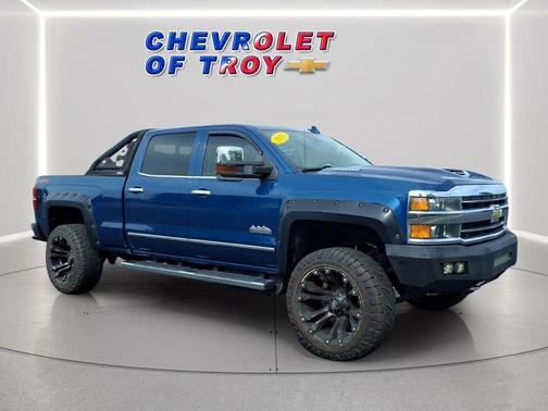 Deep Ocean Blue Metallic 2018 Chevrolet Silverado 2500 High Country