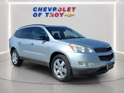 Silver Ice Metallic 2012 Chevrolet Traverse LT
