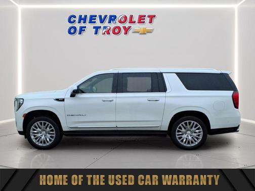 White Frost Tricoat 2023 GMC Yukon XL Denali